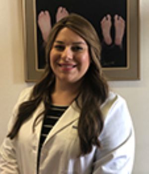 Lauren Dabakaroff D.P.M.