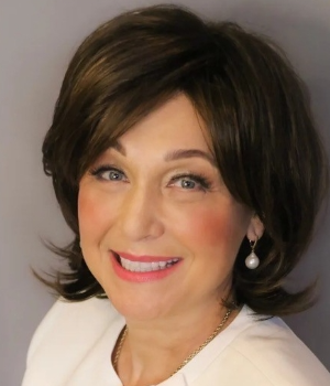 Laura Ispas M.D.