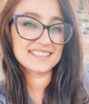 Leah M Gailor