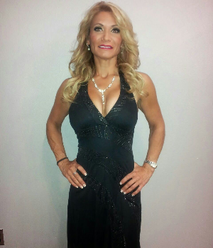 Dr. Eva Herrera