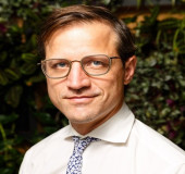 Dr. Christopher Riedl Recognized by The Global Directory of Who’s Who for Excellence in Nuclear Radiology and Early Diagnosis of Alzheimer’s Disease