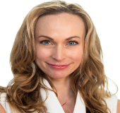 Dr. Ramah Jean Wagner Celebrates New Amazon Best-Selling Book "Journey Through Chronic Pain" and Prestigious Awards